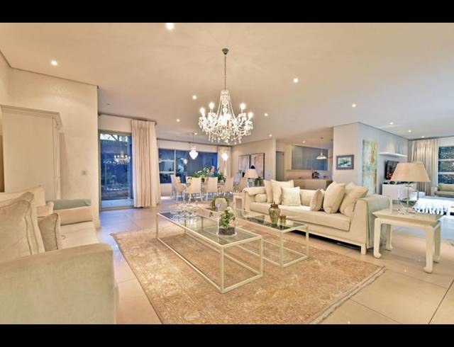 5 BEDROOM CLUSTER FOR SALE IN MELROSE ESTATE